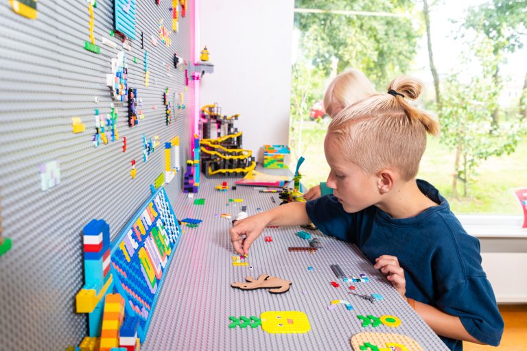 Creatieve Avonturen voor Kinderen: Maakochtend, Lego-ochtend en Legomaster Jr. – Zomervakantie 2023